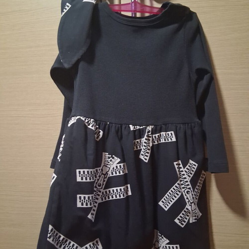 Girls' dress 4 years used, cotton, black and beige by Voi