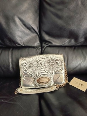 Gillian shoulder bag silver new with chain strap and leather