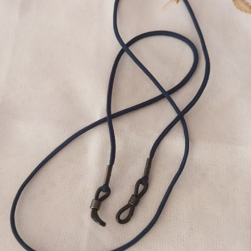 Glasses cord like new, blue color