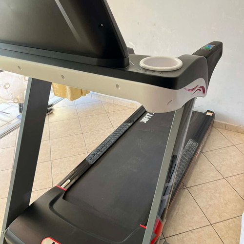 X-FIT Apollo 4hp Electric Folding Treadmill like new, user up to 150kg