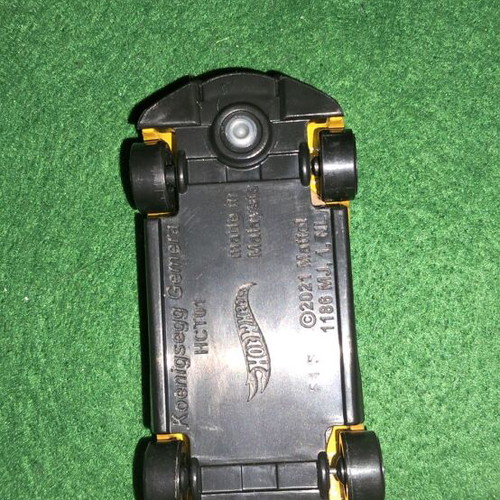 Hot Wheels Koenigsegg Gemera toy car