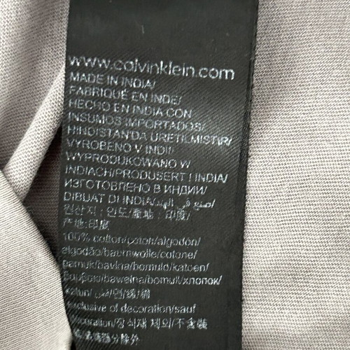Calvin Klein Vegetable Dye Monogram Slim Tee like new, gray, L