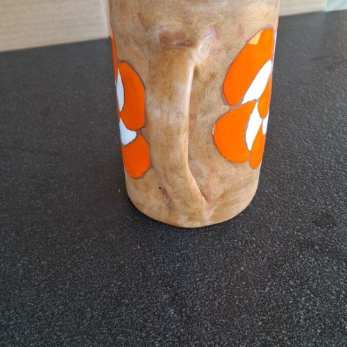 Ceramic mug with enamel interior, 15 cm height