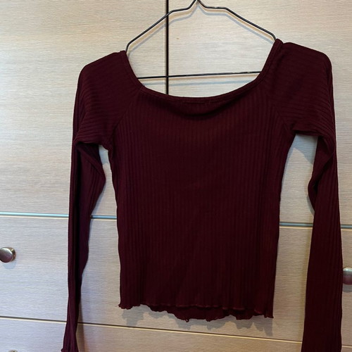 Burgundy evening blouse used, size XS with silver buttons