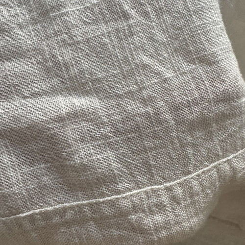 Bermuda shorts like new, beige with elastic and pockets