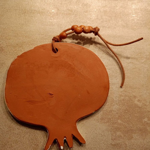Clay pomegranate and frame like new