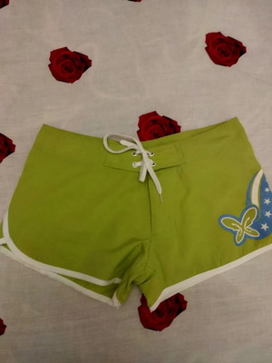 Small green Magna Girl summer shorts new, non-stretch fabric