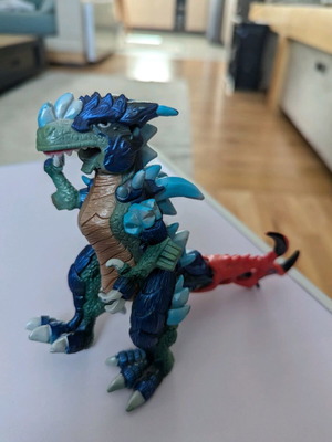 Dinoifroz figure collectible like new