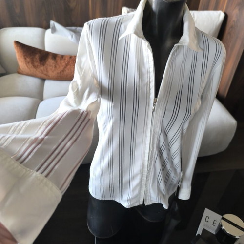 Shirt with zipper new, white elastic fabric with embossed stripes