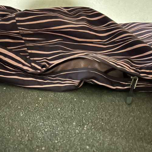 Nike ACG snowboard pants like new, purple, size small