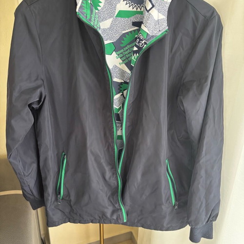 Waterproof jacket unisex size XS/Small like new, black and green