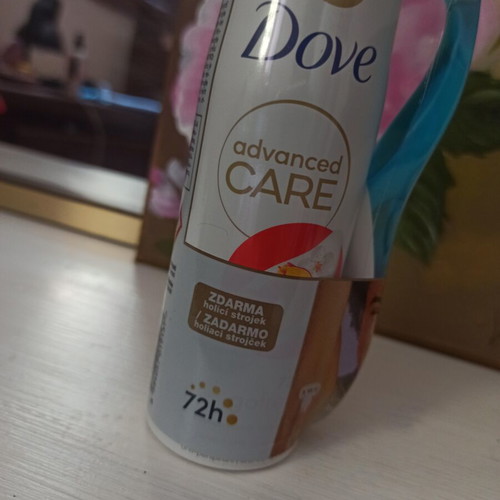 Dove deodorant spray Peach & Jasmine new, sealed