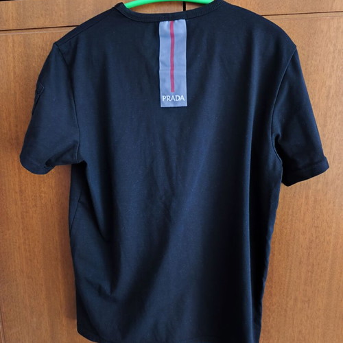 Prada men's t-shirt new, size L, black