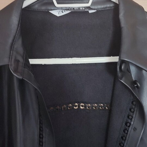 Zara Overshirt Medium black, like new