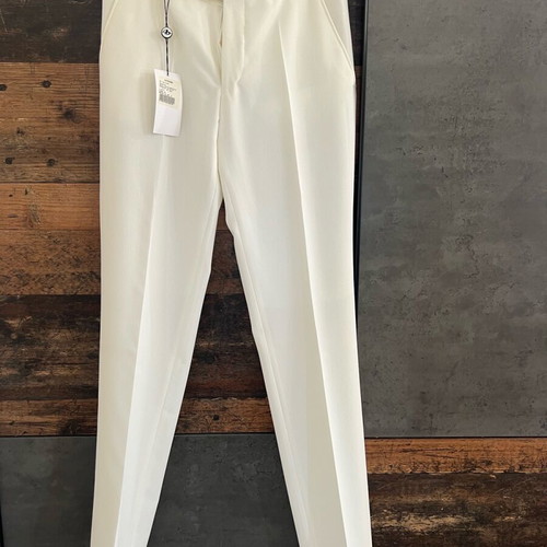 Bitsiani men's summer suit new, off white, jacket size 48, pants size 42