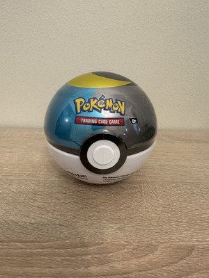 Pokémon TCG Poké Ball Tin Set Moon Ball new