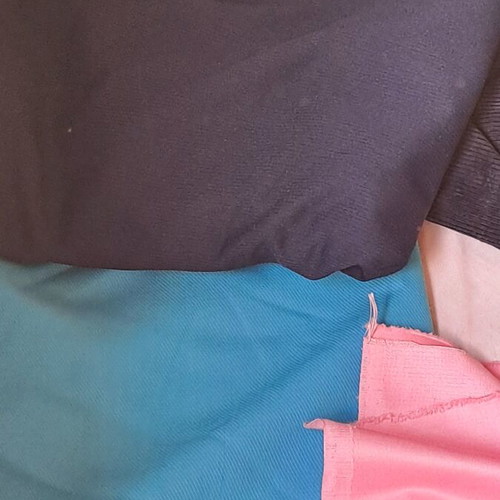 Various fabrics used, pack