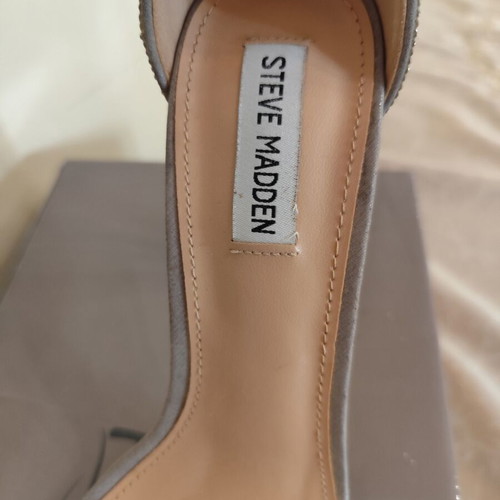 Steve Madden sandals used with rhinestones gray silver size 41