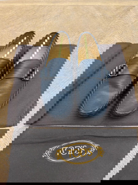 Tod’s δερμάτινα παπούτσια