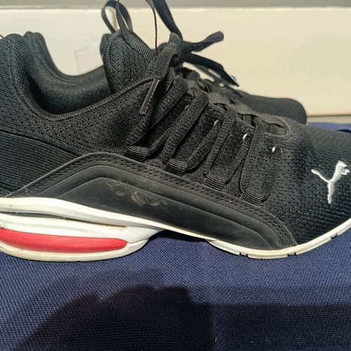 Маратонки Puma kids употребявани, черни, номер 37