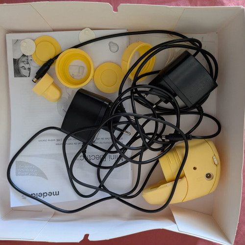 Medela Mini Electric breast pump used