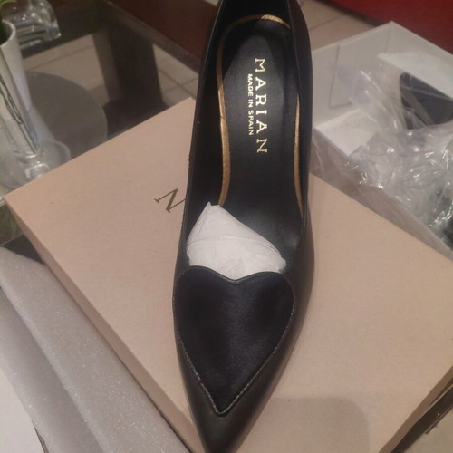 Marian black pumps new, size 39