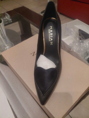 Marian black pumps new, size 39