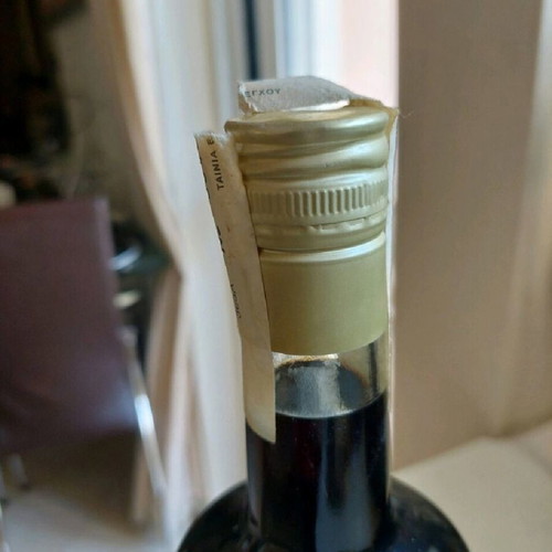 Creme de Cacao liqueur sealed old bottle like new