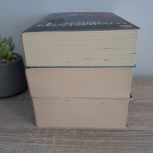 The Mesimvrinoi tis Zois trilogy by Mary Kontzoglou like new