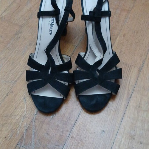 Women's sandals like new, size 38, black