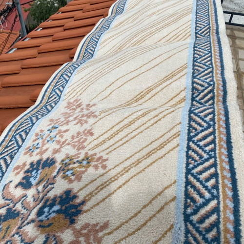 Runner rug used, 3.30 meters long, 70 cm wide