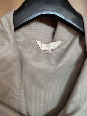 Sleeveless cotton shirt with tie like new, grey-beige