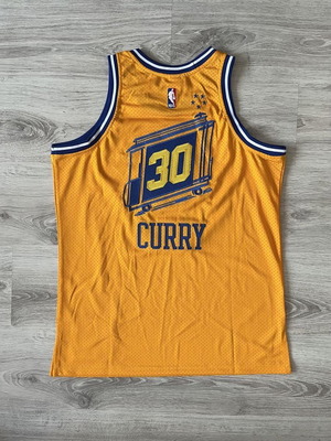 Mitchell and Ness NBA Warriors Curry Jersey new with tags