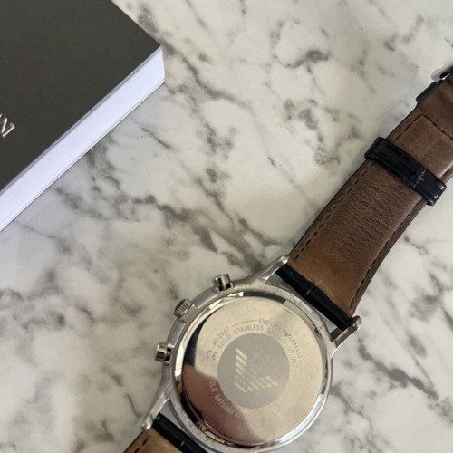 Emporio Armani watch 43mm with black leather strap like new unisex