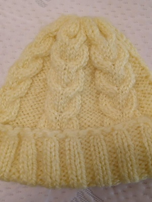 Knitted handmade hat new, yellow