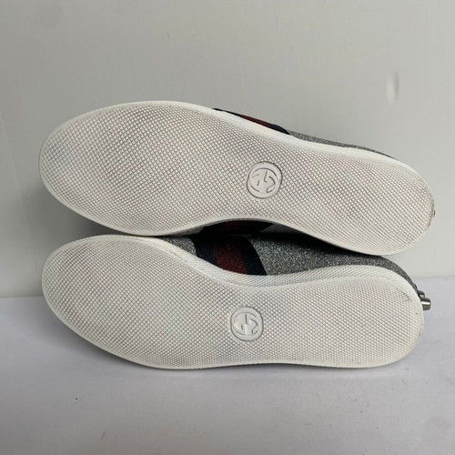 Gucci sneakers like new, size 37.5, silver