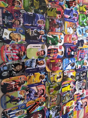 Football tags set of 54 pieces like new, various teams