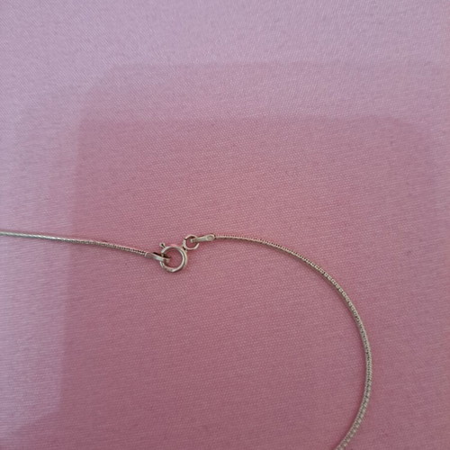Silver chain with pendant like new, pendant not silver