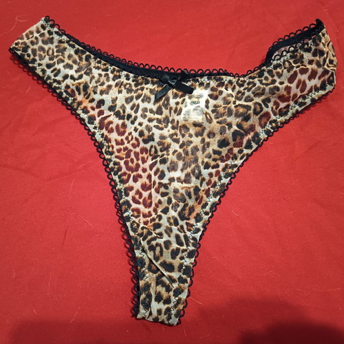 Lingerie new with color options, high-quality material