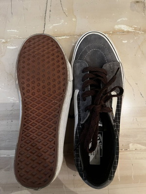 Vans αθλητικά σαν καινούργια, μέγεθος 41, άσπρο και γκρι