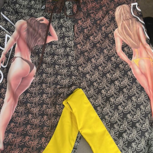 Reef swimwear size 32 used, unique collectible
