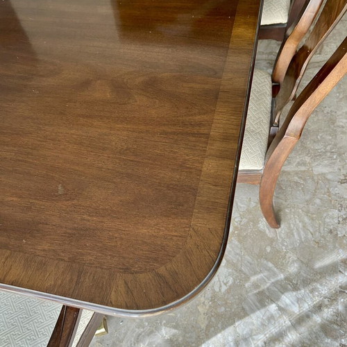 Carved Mahogany Dining Set 7 Pieces
