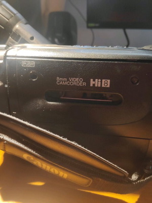 Canon UC-X10 Hi8 βιντεοκάμερα σαν καινούργιο με αξεσουάρ