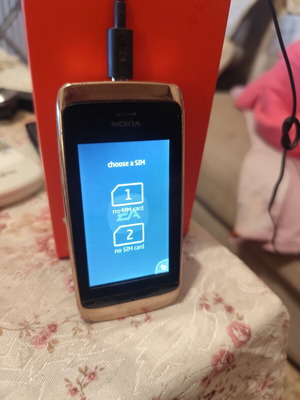 Nokia Asha 310 Gold used