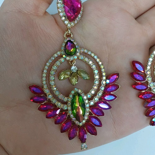 Evening earrings