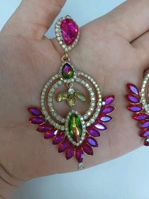 Evening earrings