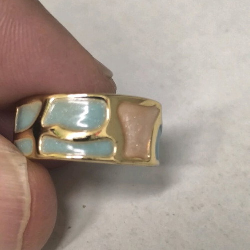 Boho chunky ring new with pastel details in gold tone