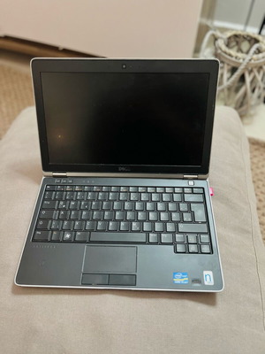 Dell Latitude E6220 laptop σαν καινούργιο με Intel Core i5 και 4GB RAM