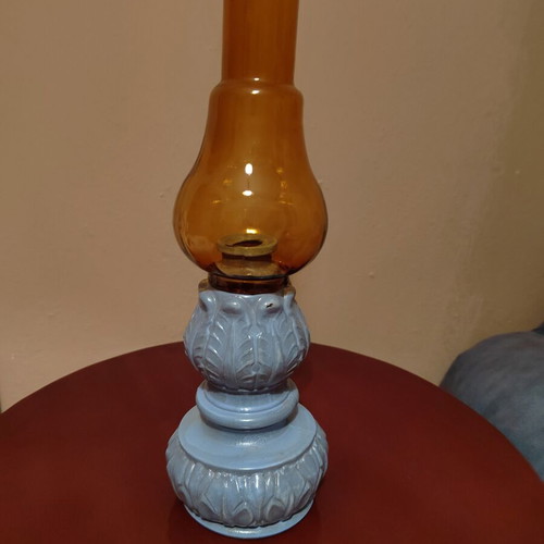 Vintage oil lamp collectible with brown glass chimney like new