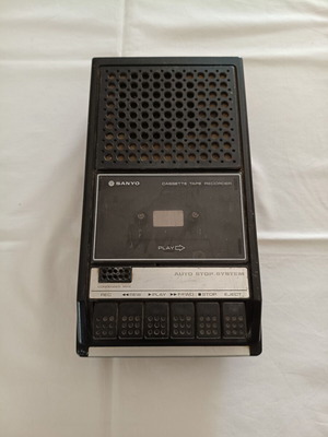 Sanyo model M2541 cassette tape recorder used